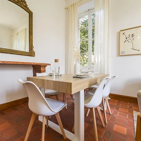 Au Chateau - Wifi & Parking Inclus - Fr-1-306-1329 בית נופש Saint-Étienne-de-Montluc