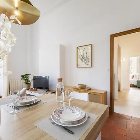 Au Chateau - Wifi & Parking Inclus - Fr-1-306-1329 בית נופש Saint-Étienne-de-Montluc